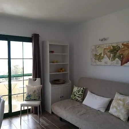 Neu Renoviert! Charmantes Und Gemuetliches Appartement Mit Balkon Und Meerblick Costa De Antigua Exterior photo