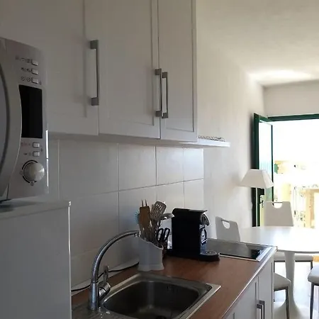 Neu Renoviert! Charmantes Und Gemuetliches Appartement Mit Balkon Und Meerblick Costa De Antigua Exterior photo